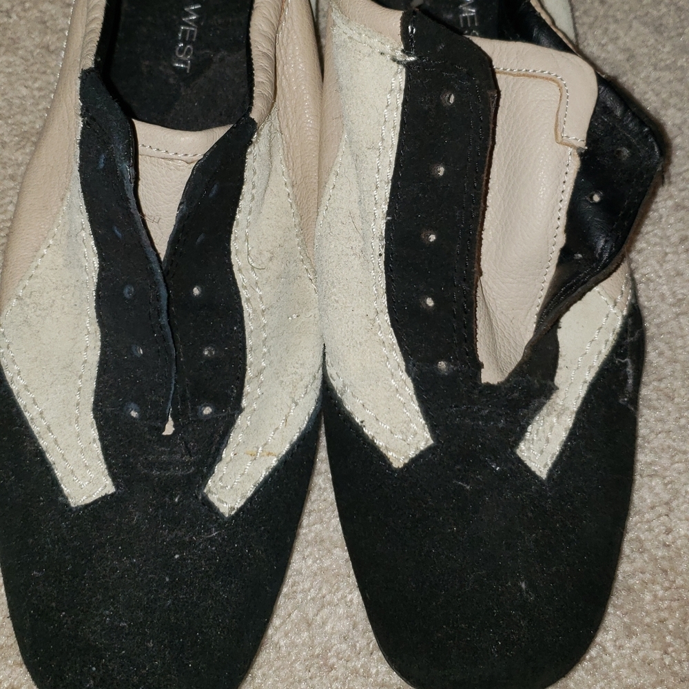 Womens Nine West Suede flat sneaker moccasins